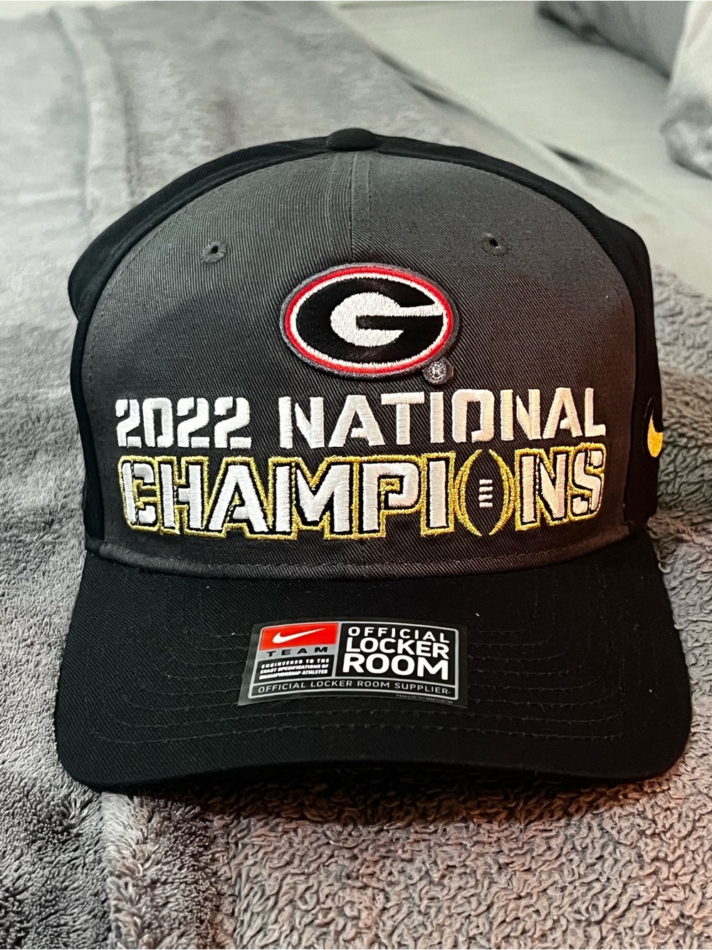 Nike Georgia Bulldogs 2022 National Champions Black Hat NEW WITH TAGS
